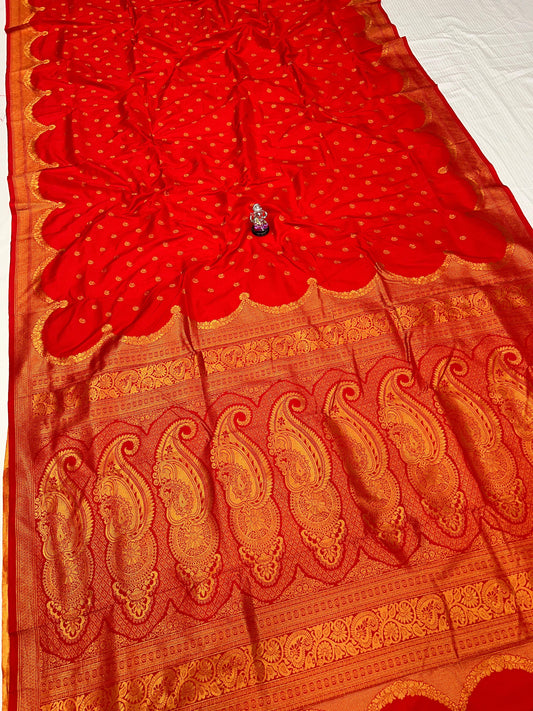 Muskaan Chandrakor Paithani