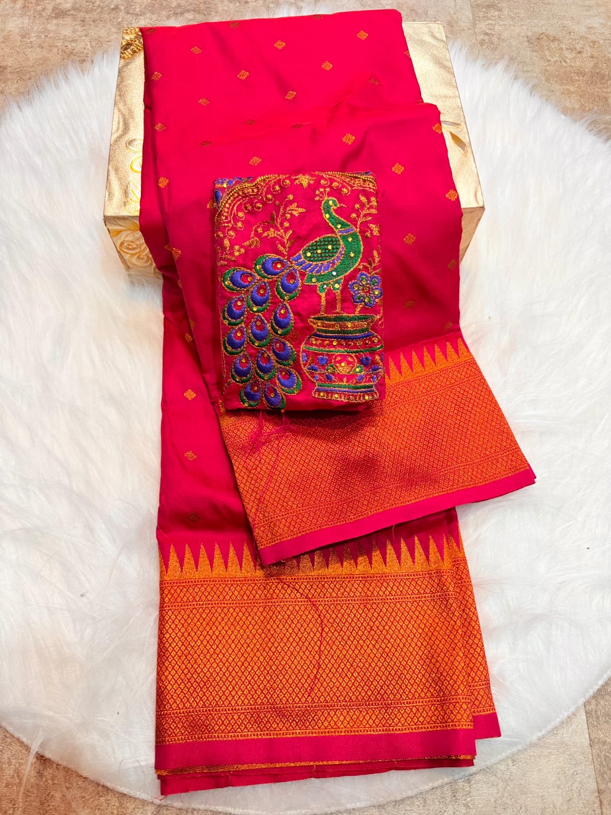 Aarika Kalanjali paithani