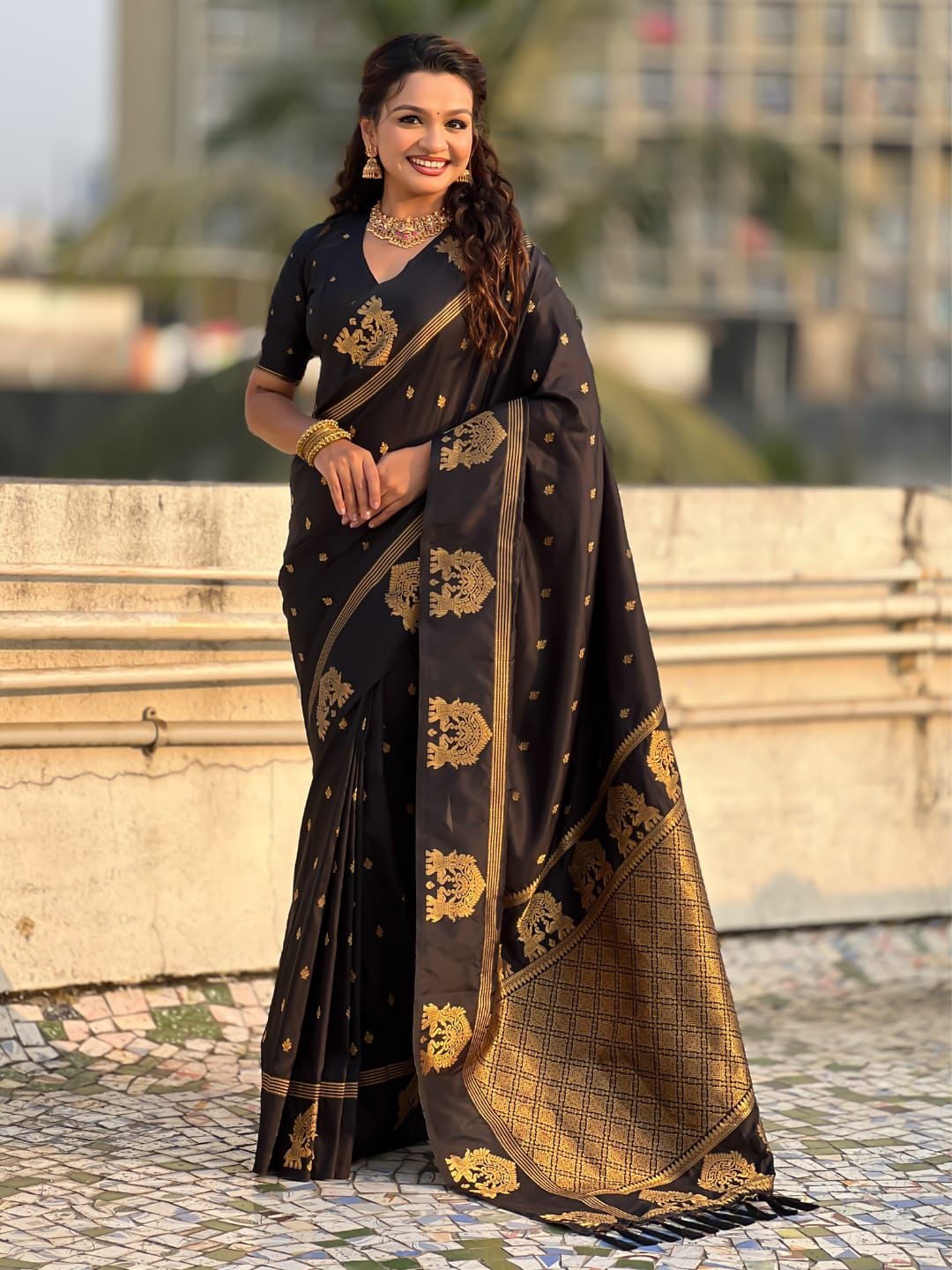 Gajlaxmi Silk Paithani