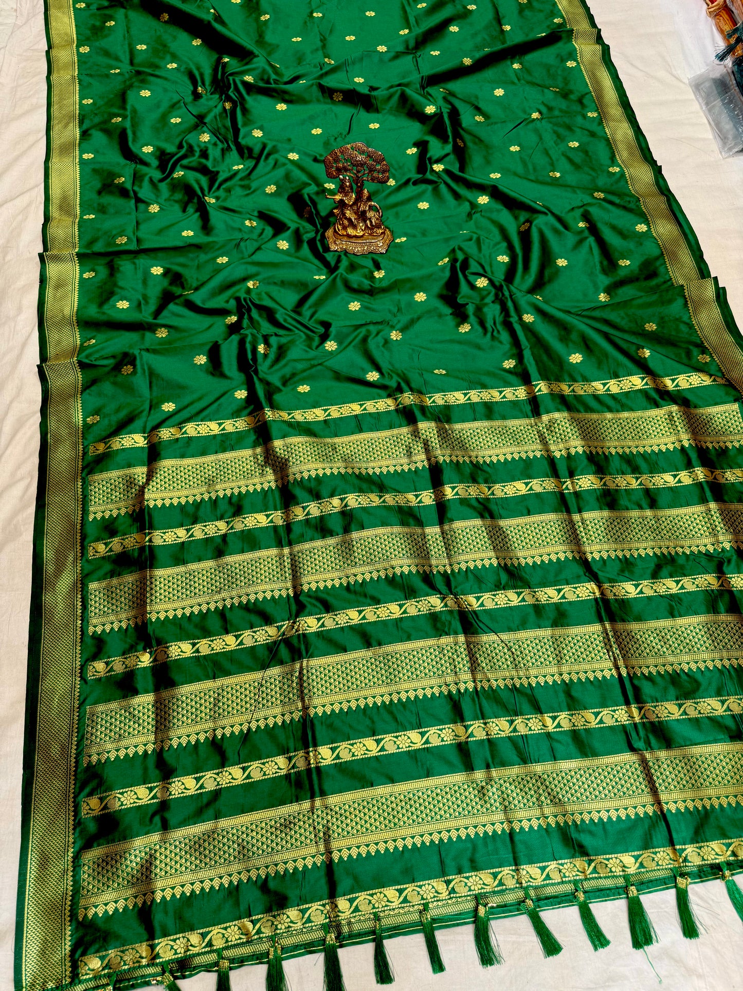 GKSAK Gadwal Silk Saree