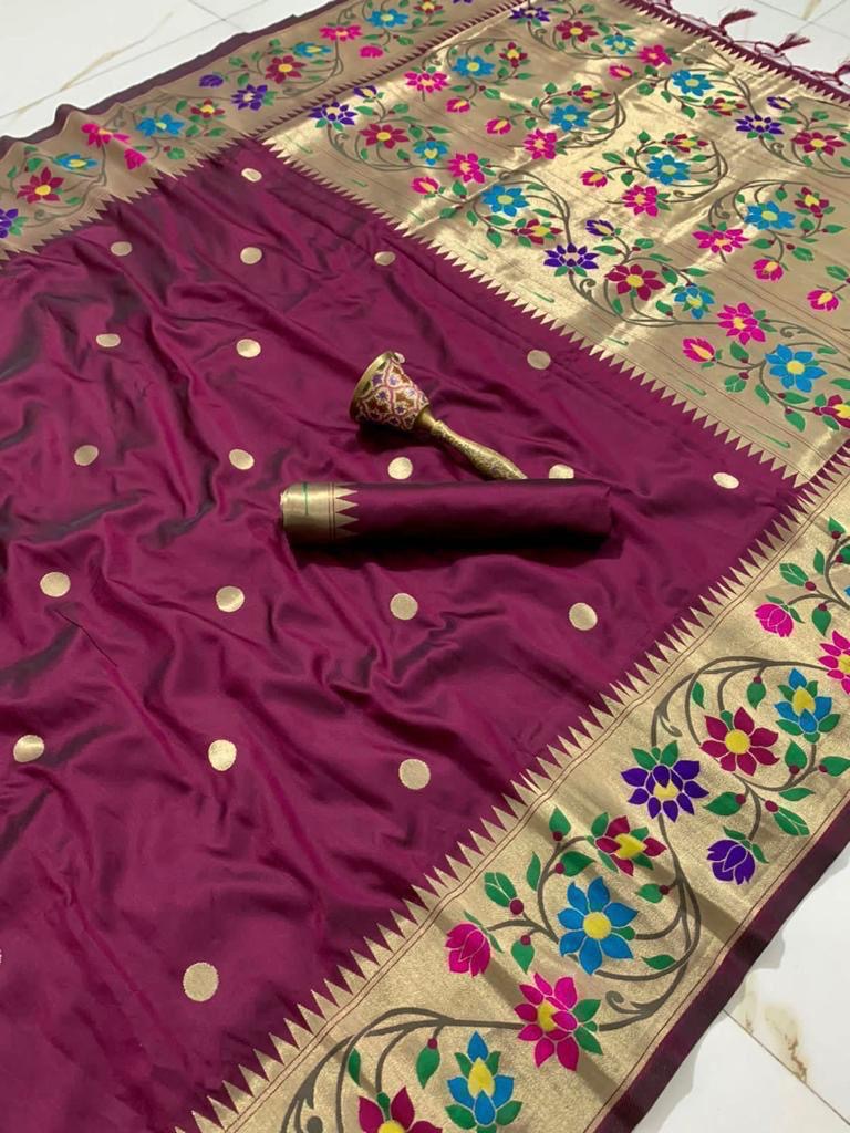 Brocade Border Paithani