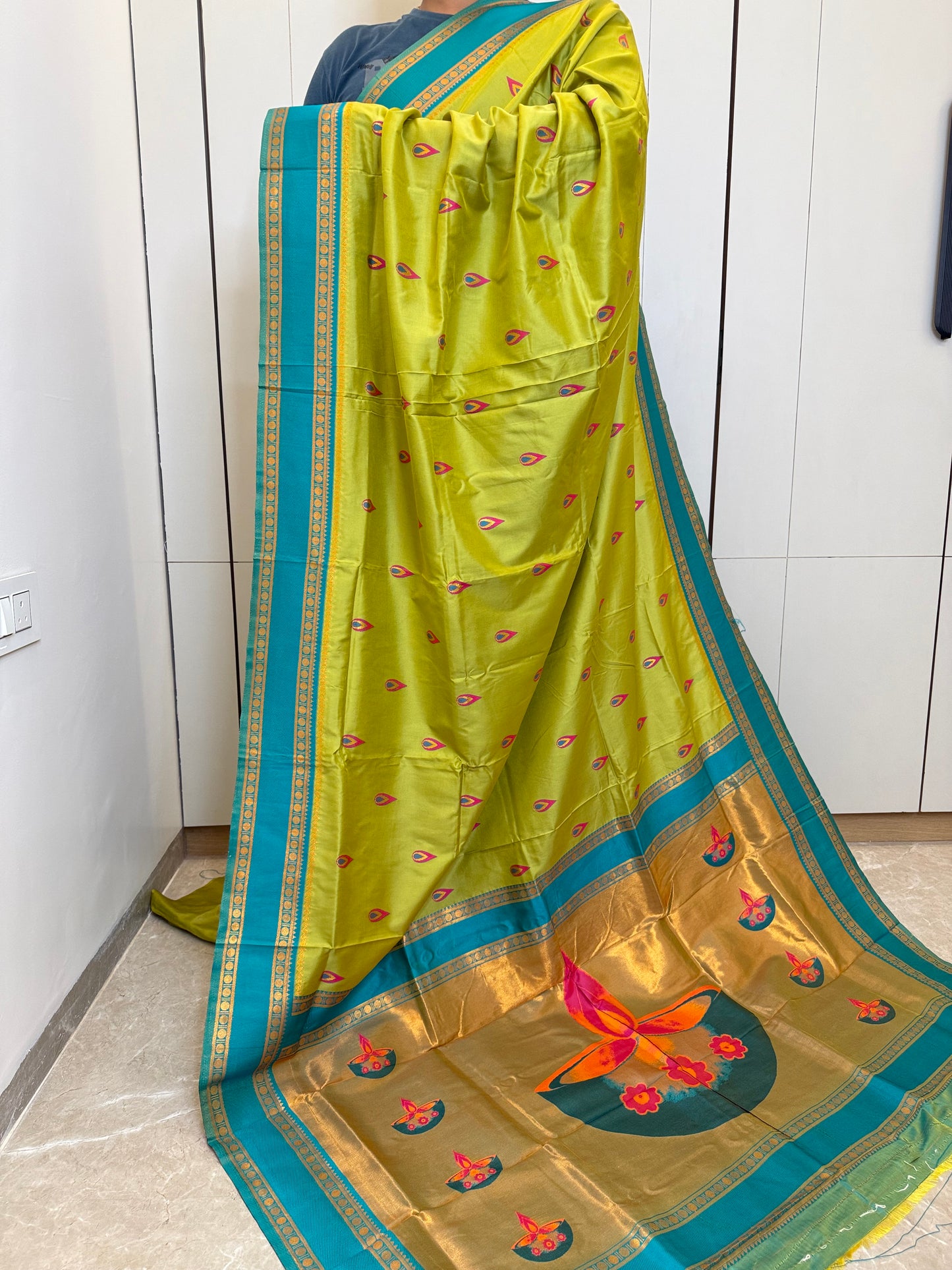ADSS Diya Pallu Silk Saree !