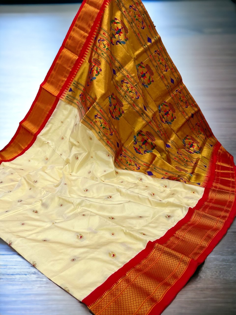 Pure Silk Kadiyal Paithani