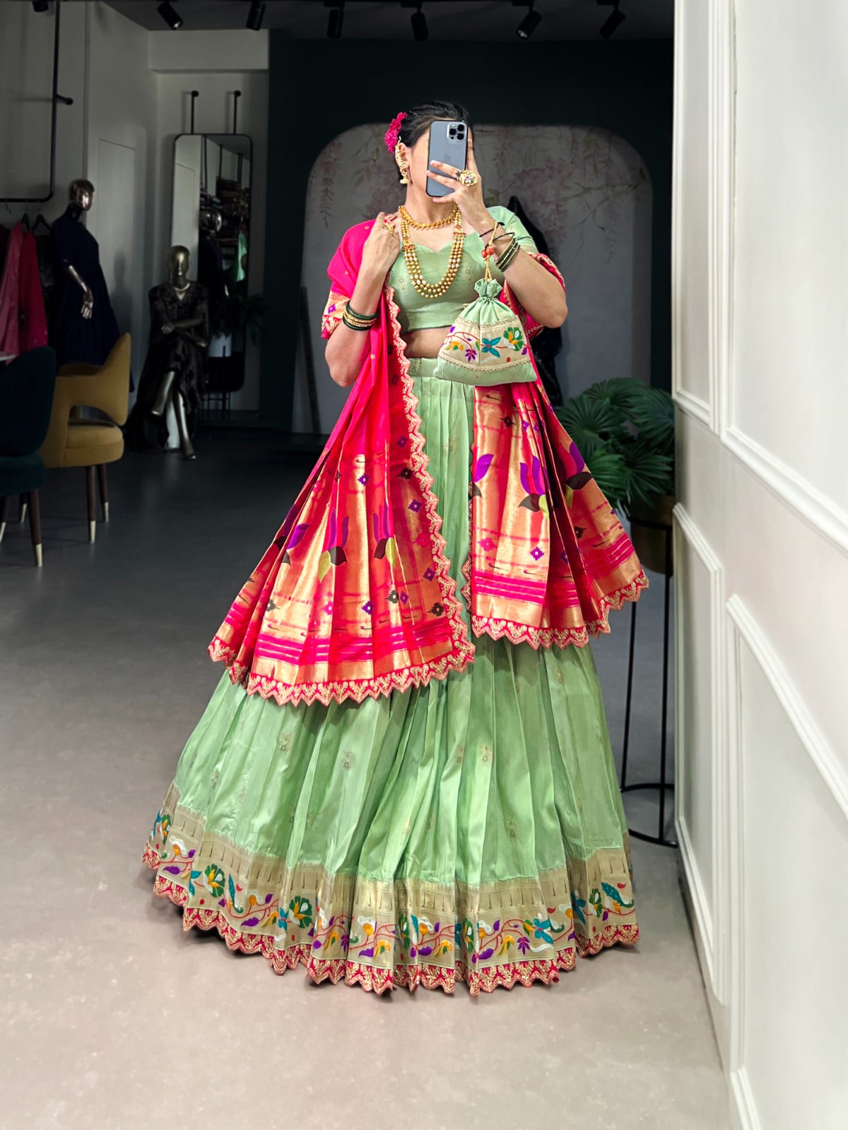 ZariSaaj - Paithani Lahenga