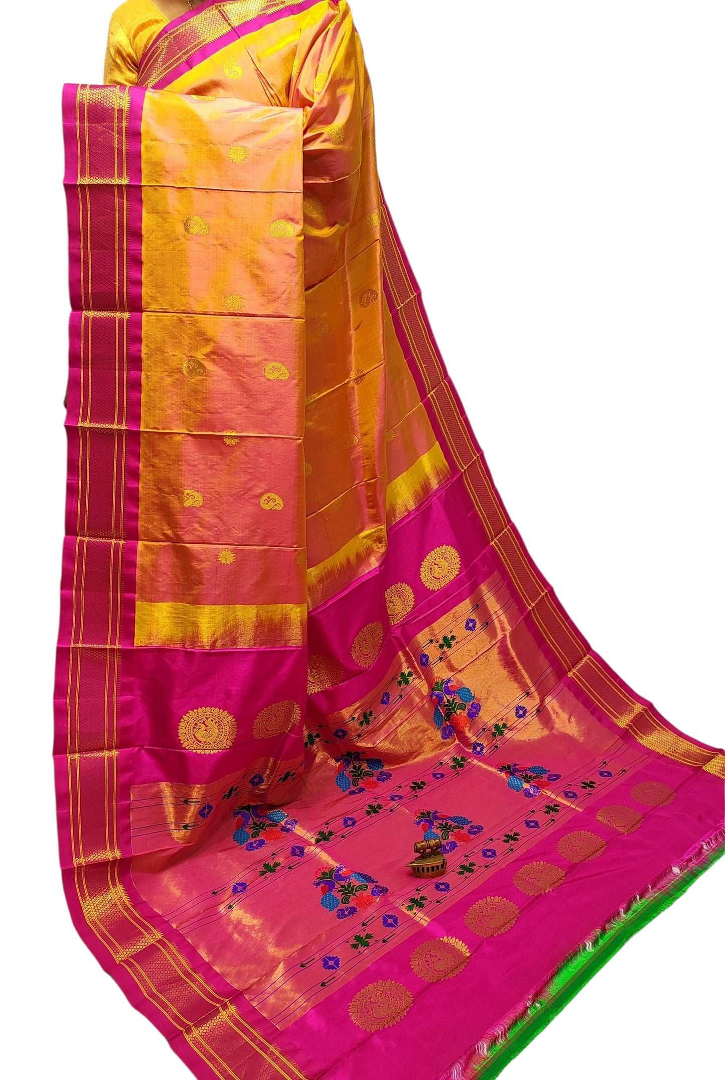 CMPTP - Chandrakala Maharani Paithani