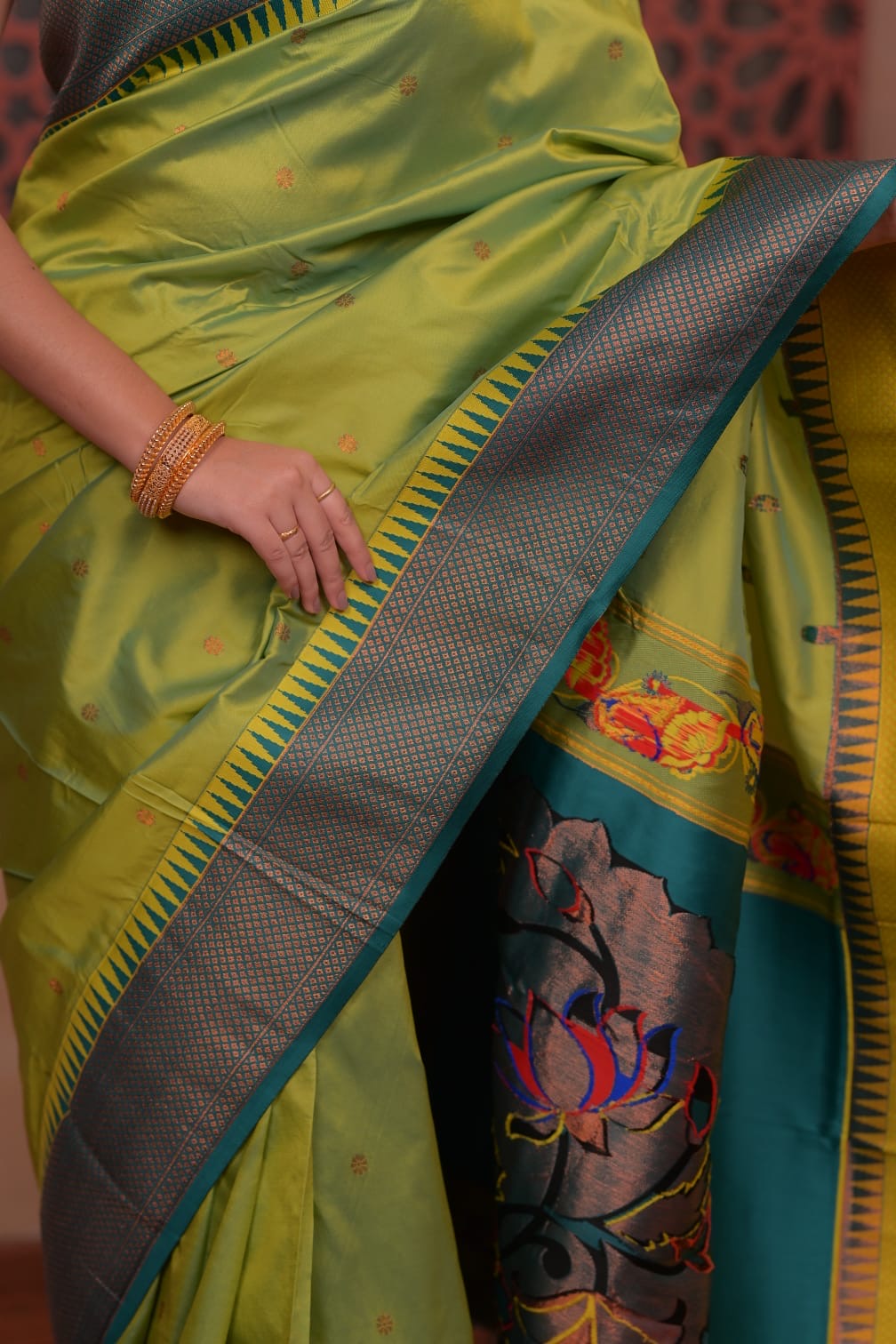 SKP17 - Samruddhi kadiyal Paithani