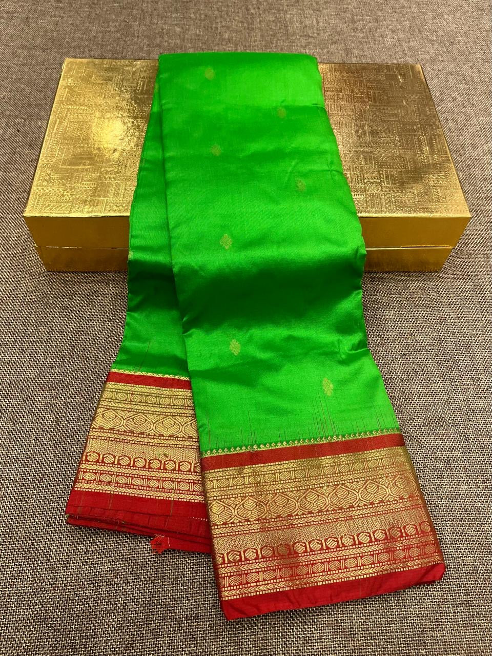 PSKM69 Pure Silk Kanjivaram Paithani