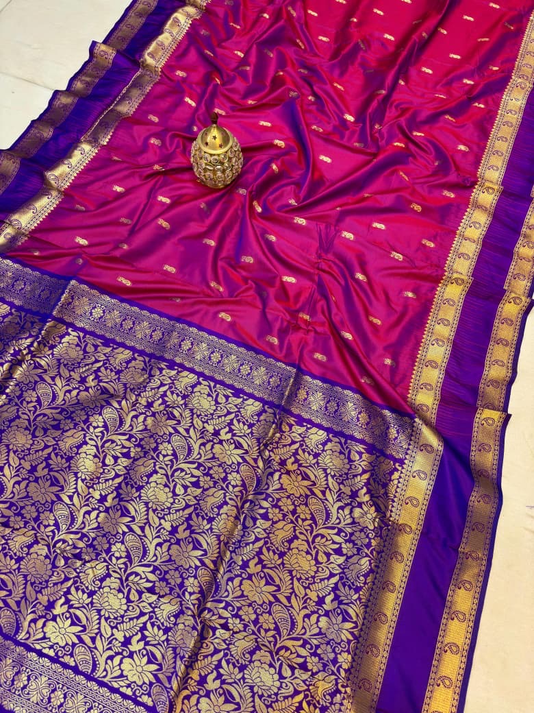 Mugdha Gadwal Border Paithani