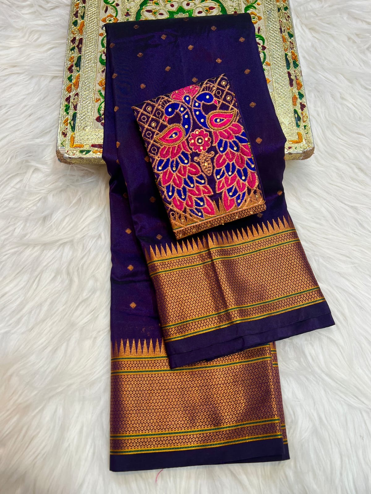 AARI WORK KALANJALI PAITHANI