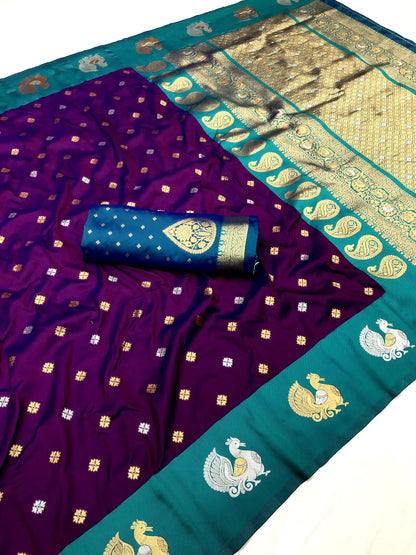 Peacock Motif Border Paithani