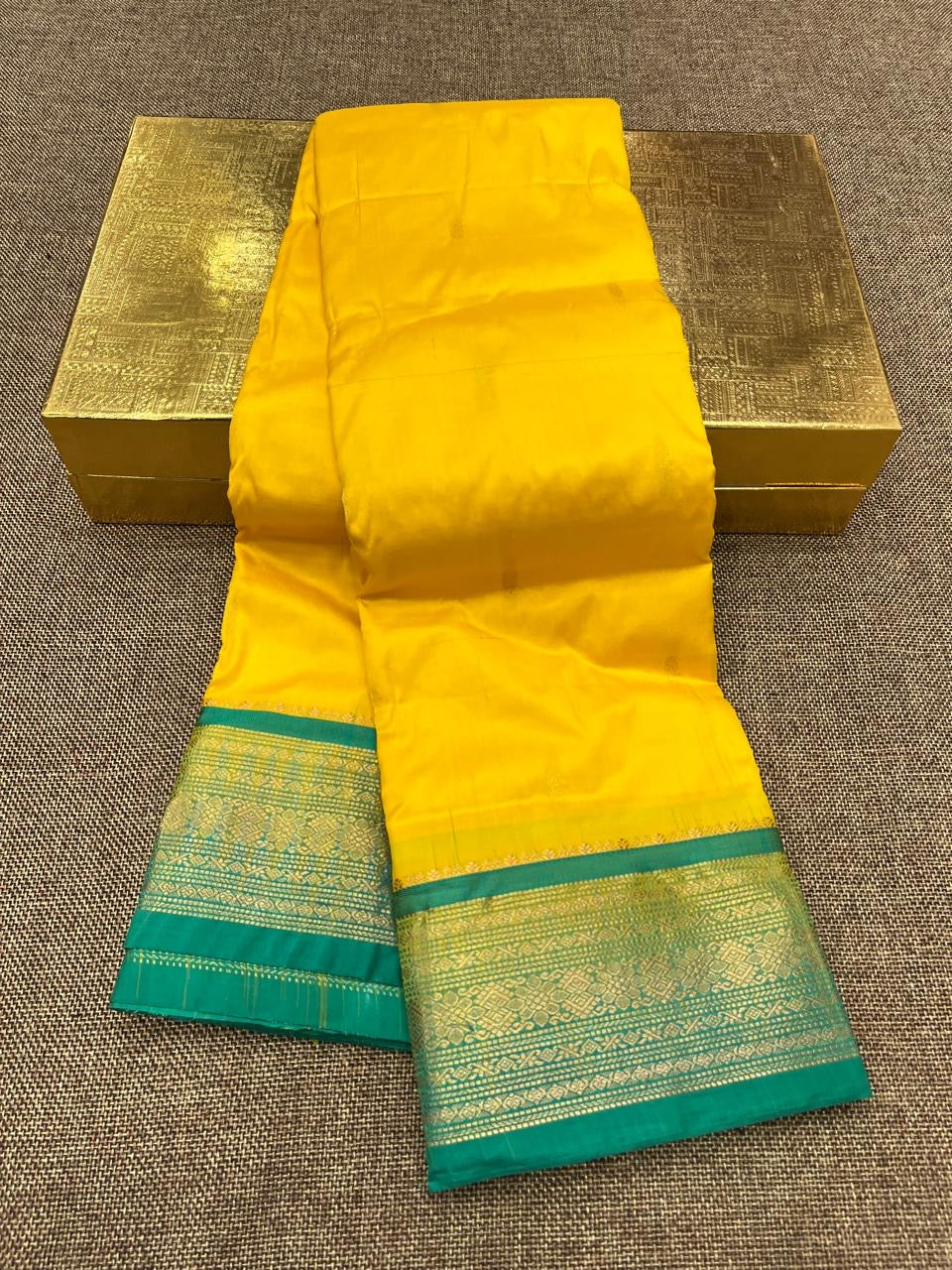 PSKM69 Pure Silk Kanjivaram Paithani