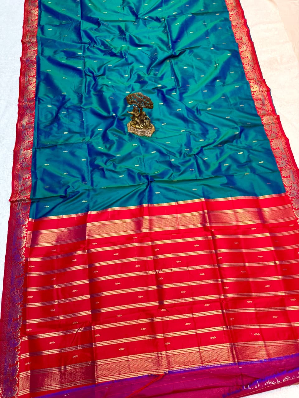 Shailiputri paithani