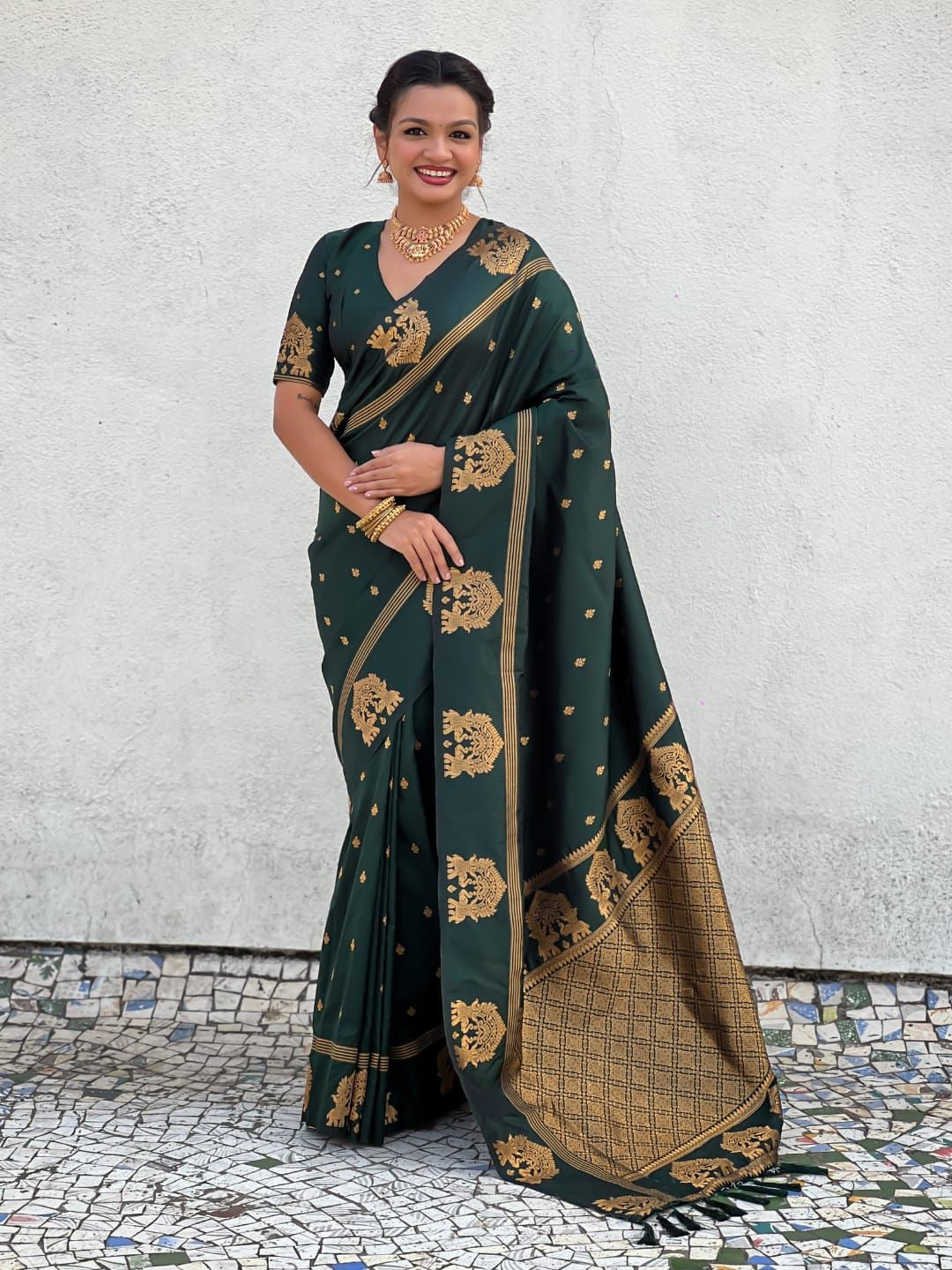 Gajlaxmi Silk Paithani