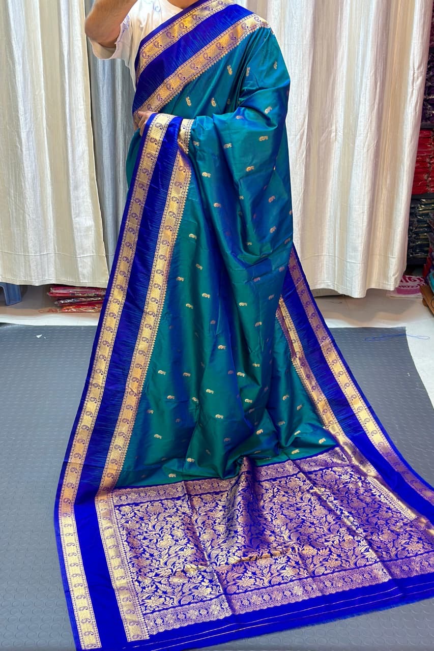 Mugdha Gadwal Border Paithani