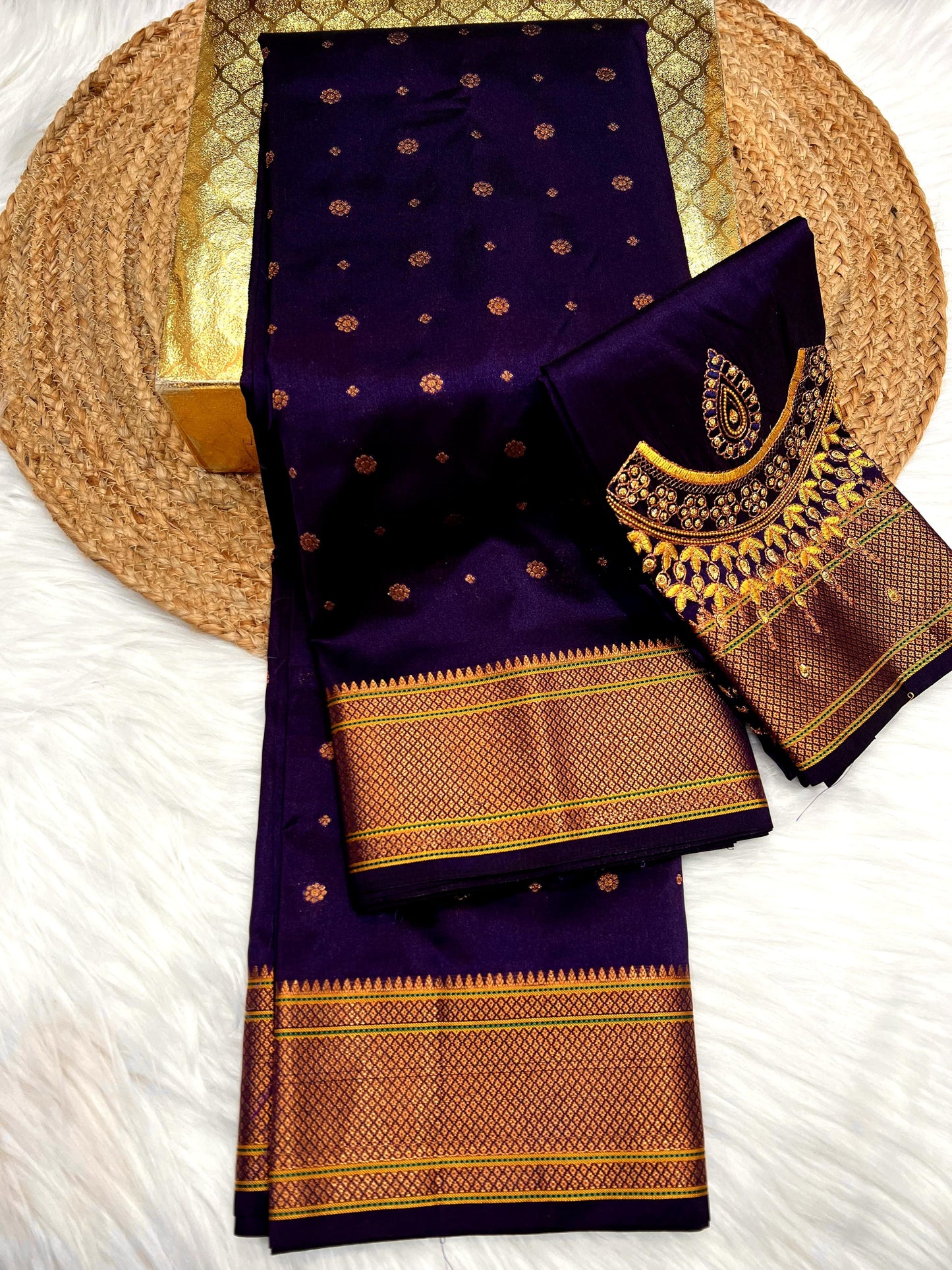 Tana Kalanjali Paithani