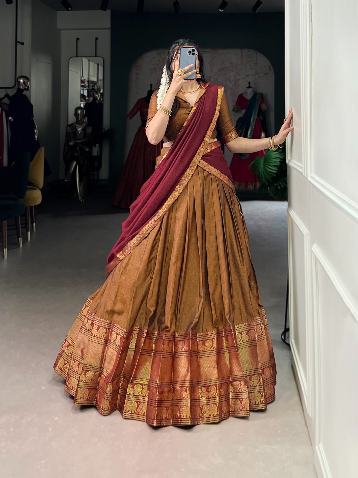 SELVI SOUTH TYPE LEHENGA