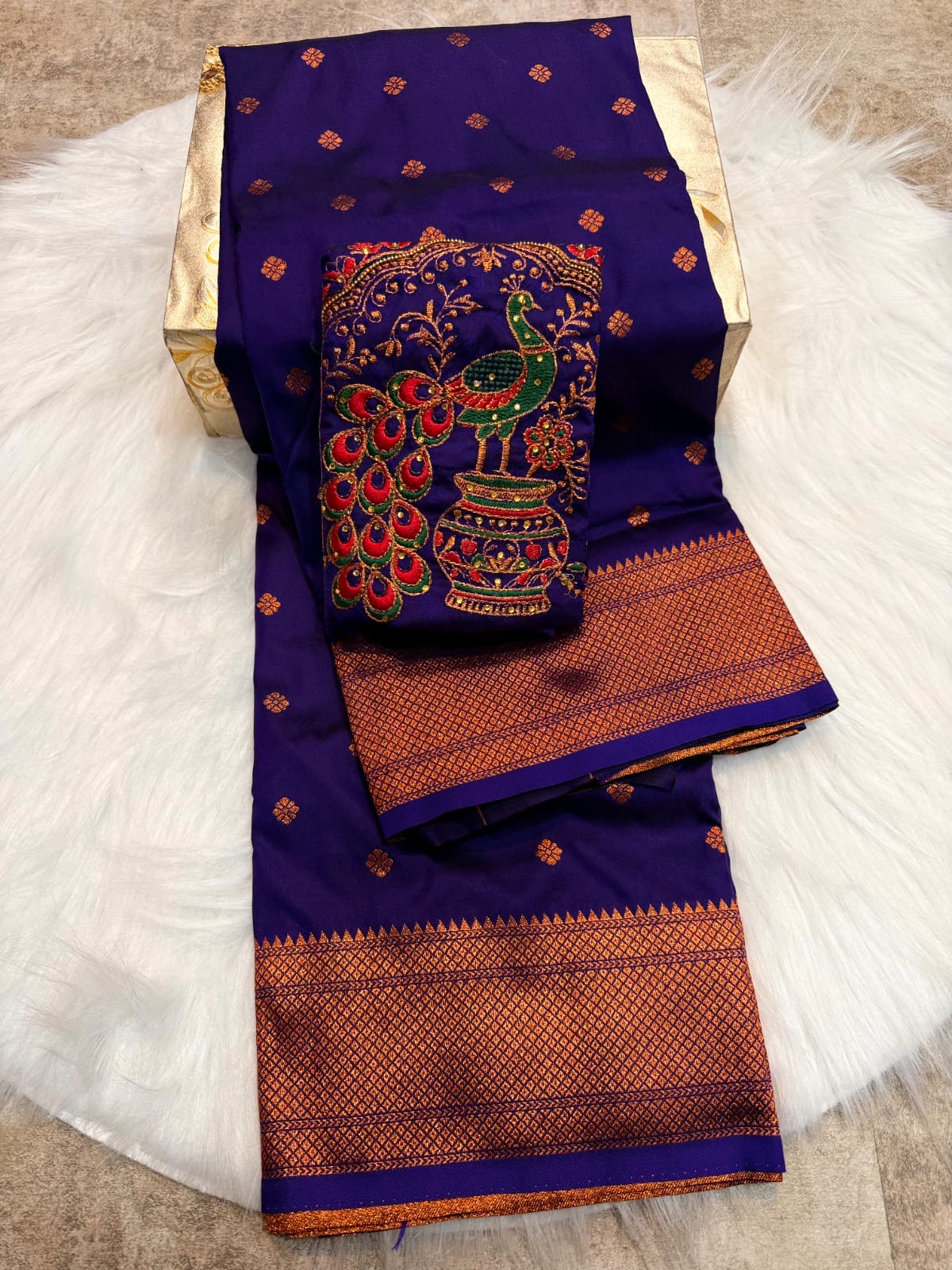 Aarika Kalanjali paithani