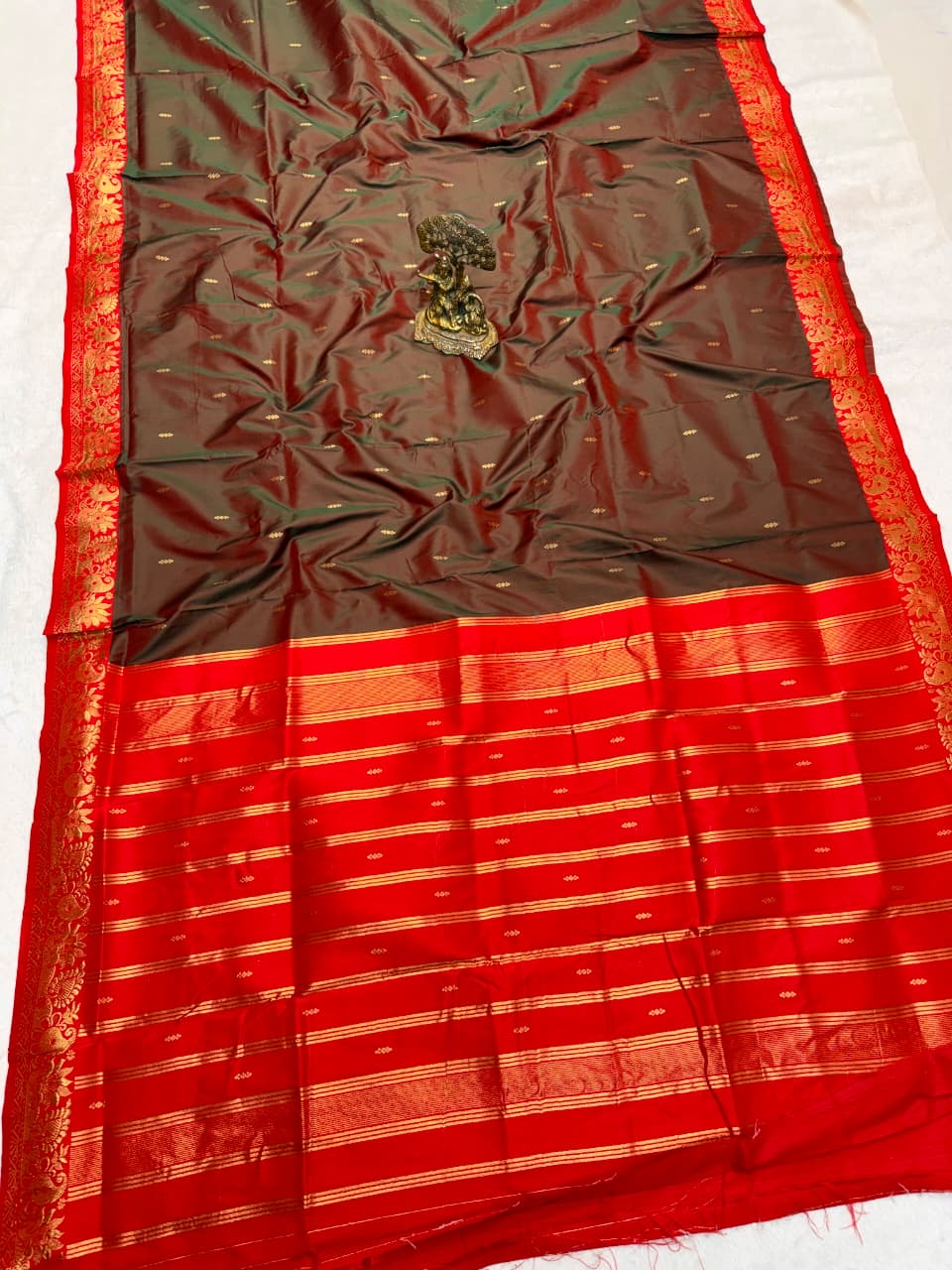 Shailiputri paithani