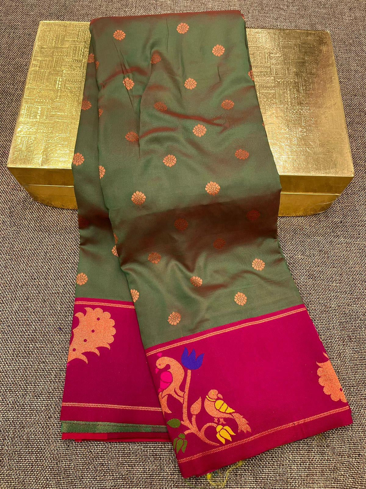 Turning Border Paithani