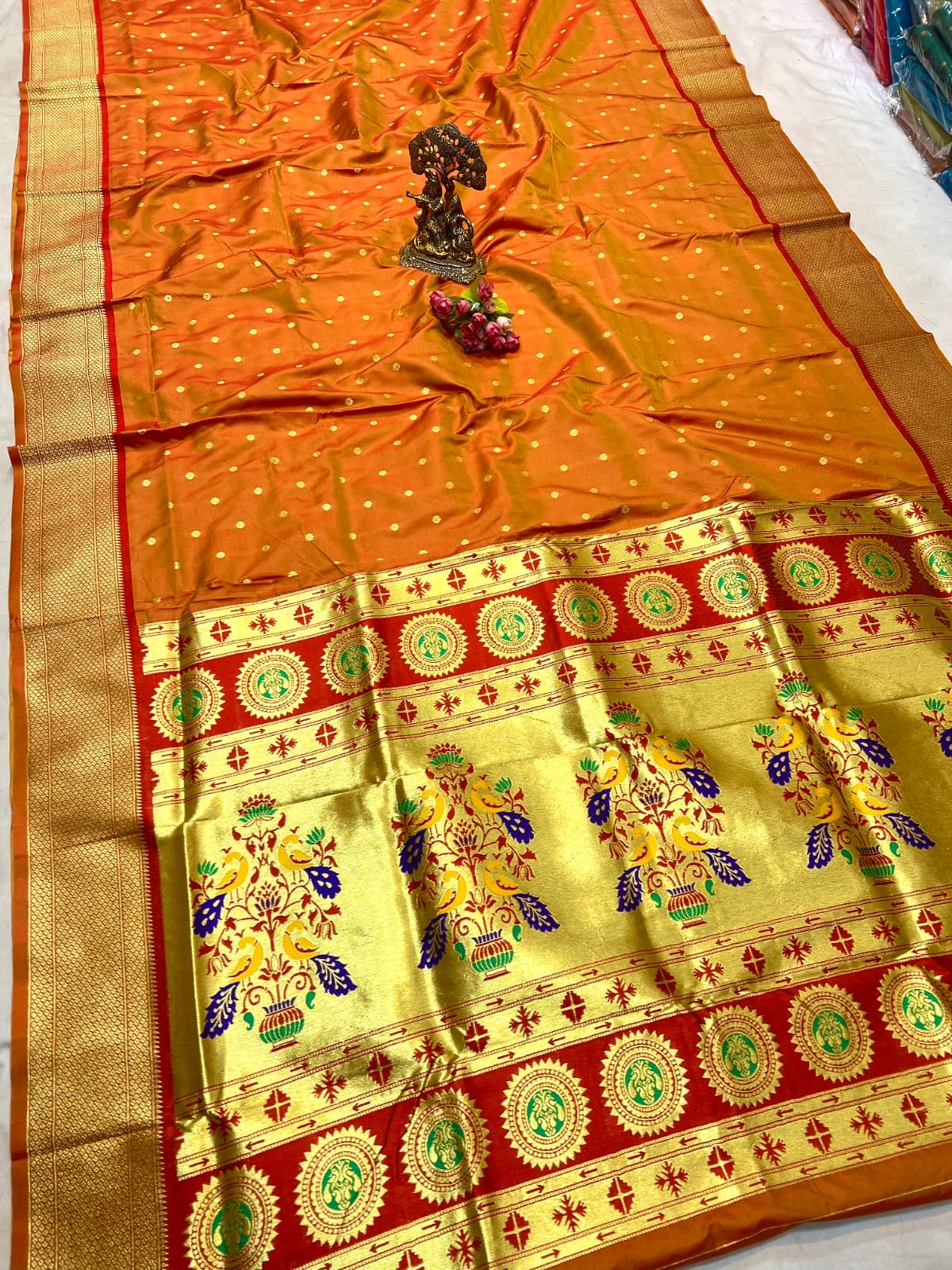 Soft silk kalanjali paithani
