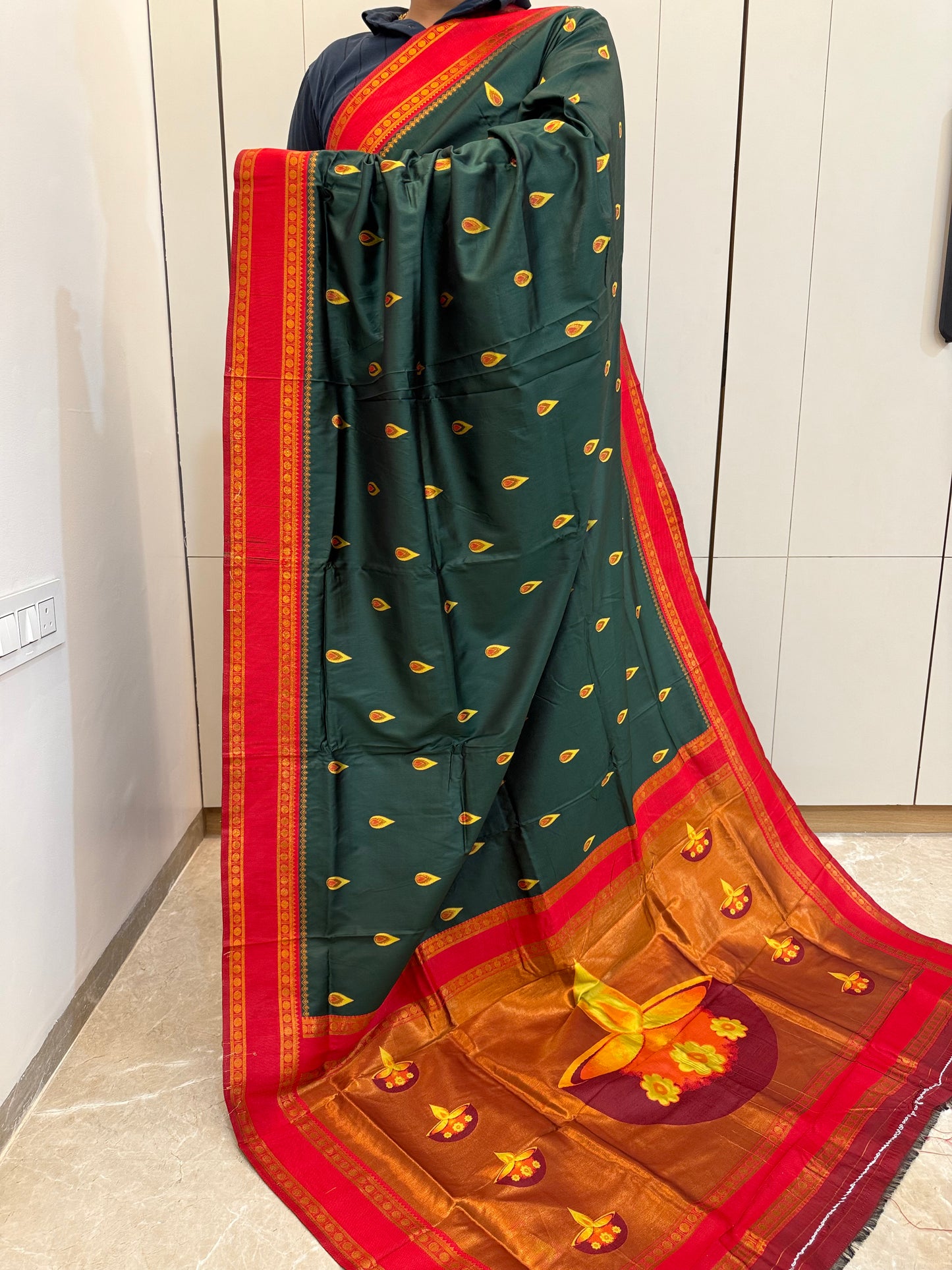 ADSS Diya Pallu Silk Saree !