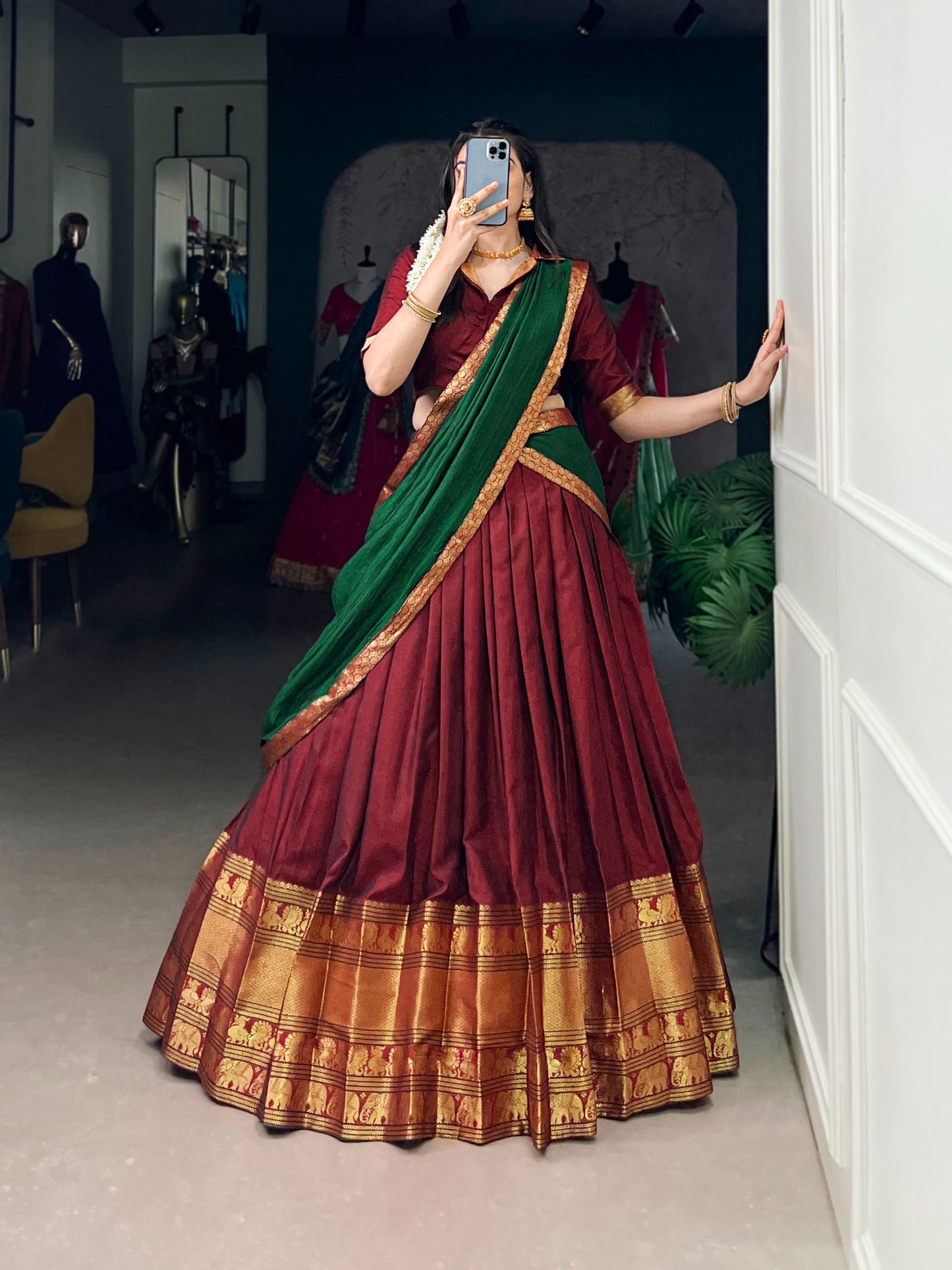SELVI SOUTH TYPE LEHENGA
