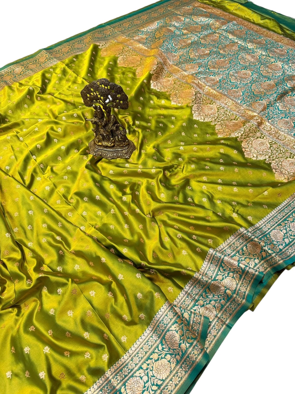 BN169 Banarasi Silk