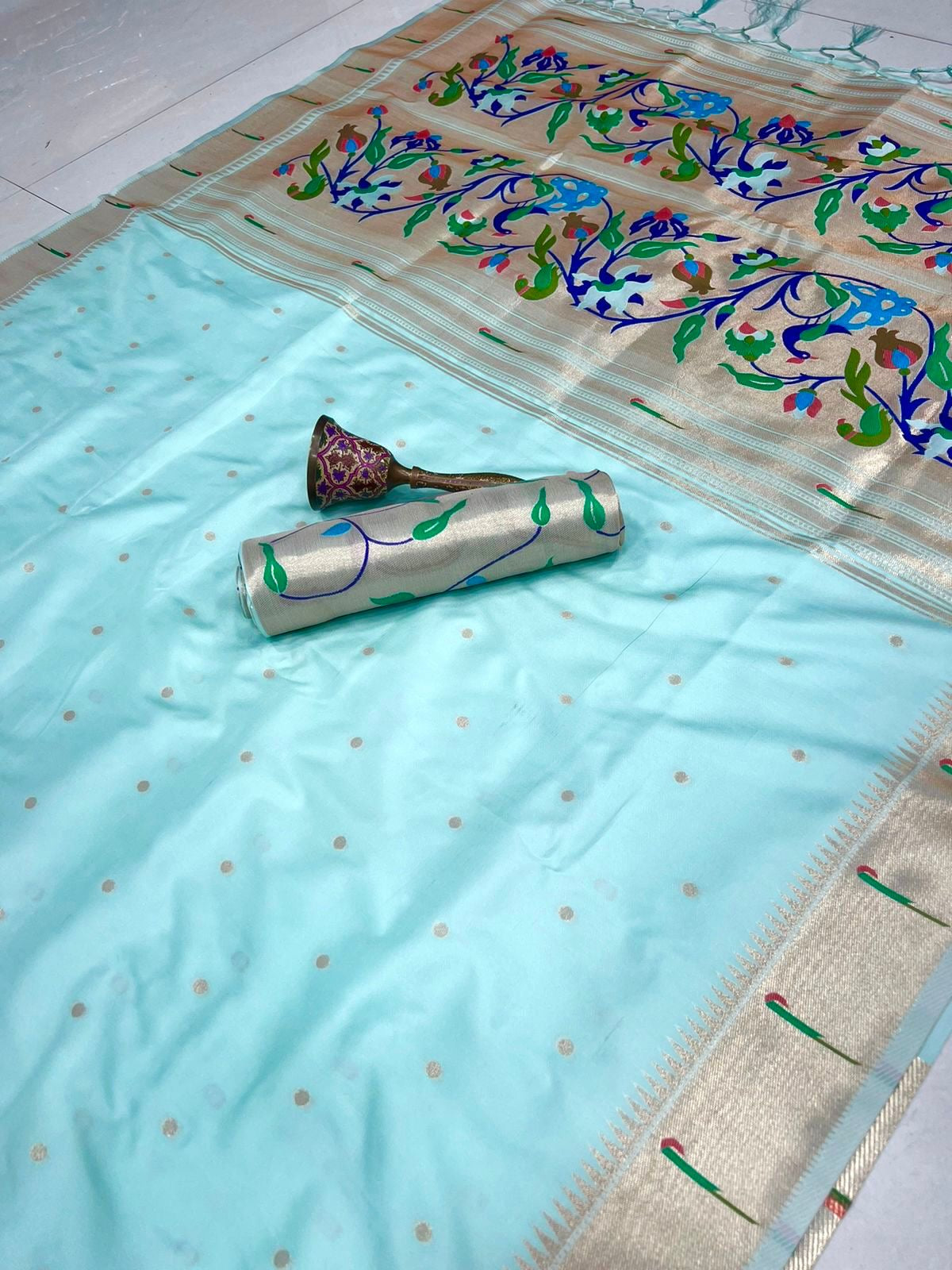 SMP19 - Muniya Paithani
