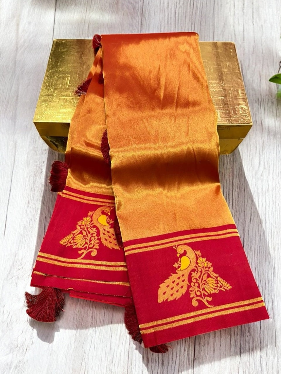 Zariwork Peacock Border Paithani