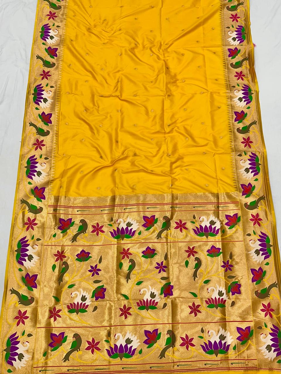 Rajhans Brocade paithani