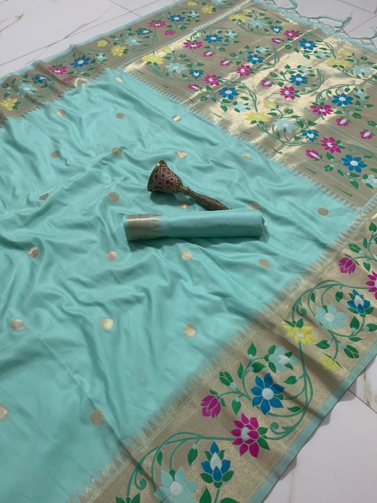 Brocade Border Paithani