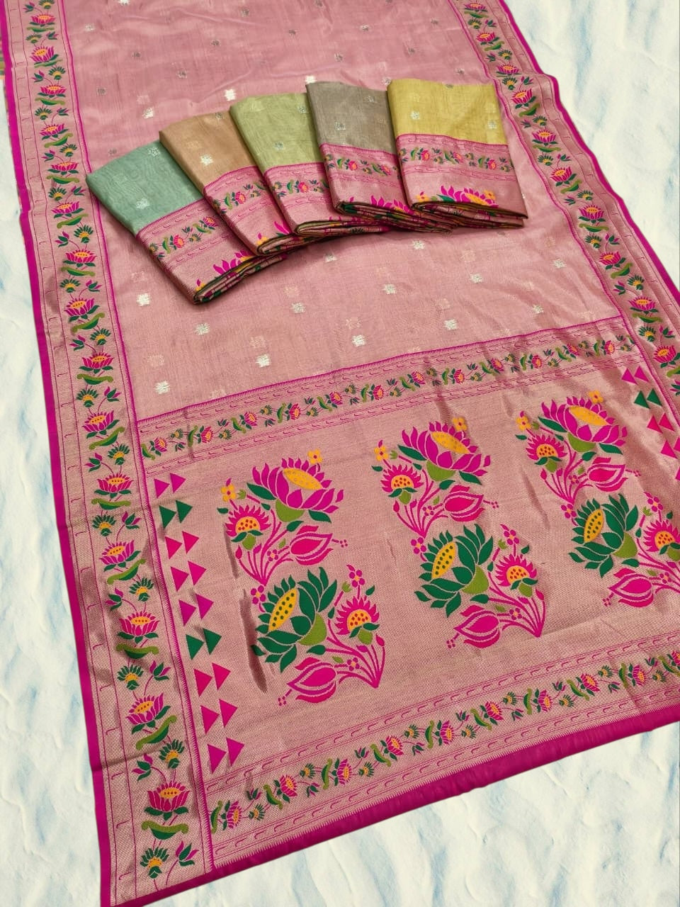 TL16 Tissue Lotus Paithani