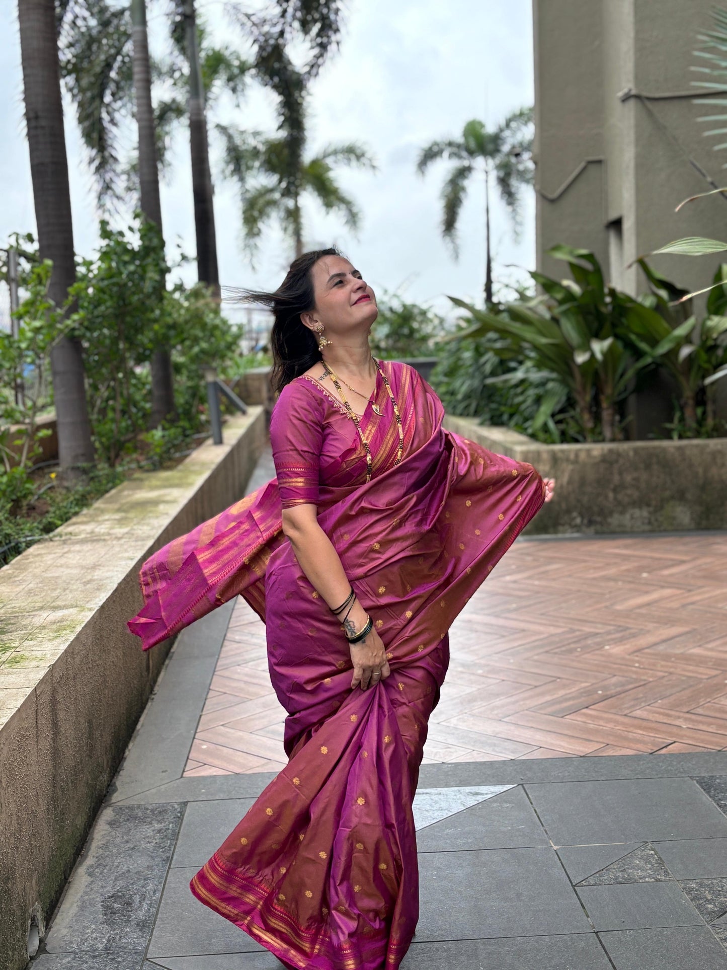 NS01 Narayanpeth Silk Saree