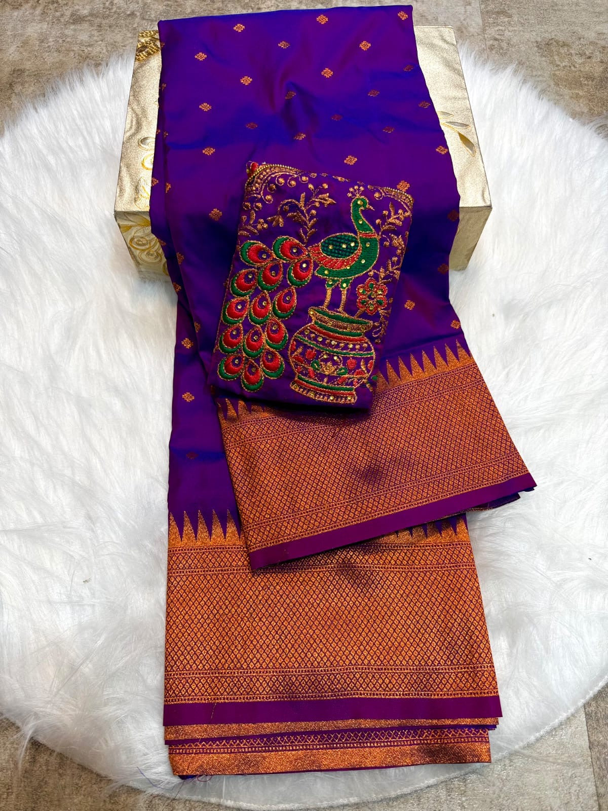 Aarika Kalanjali paithani