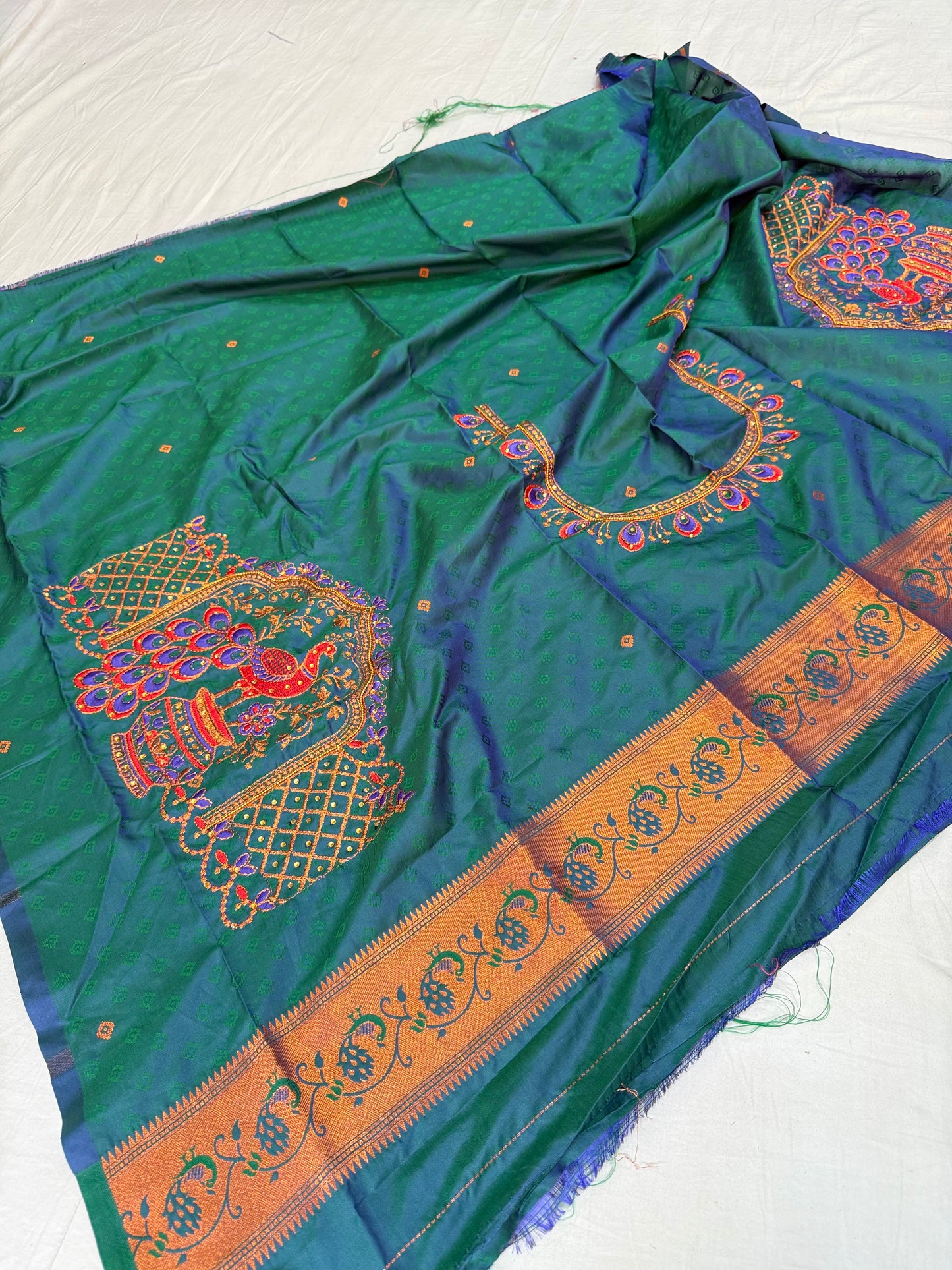 Aarika Kalanjali paithani