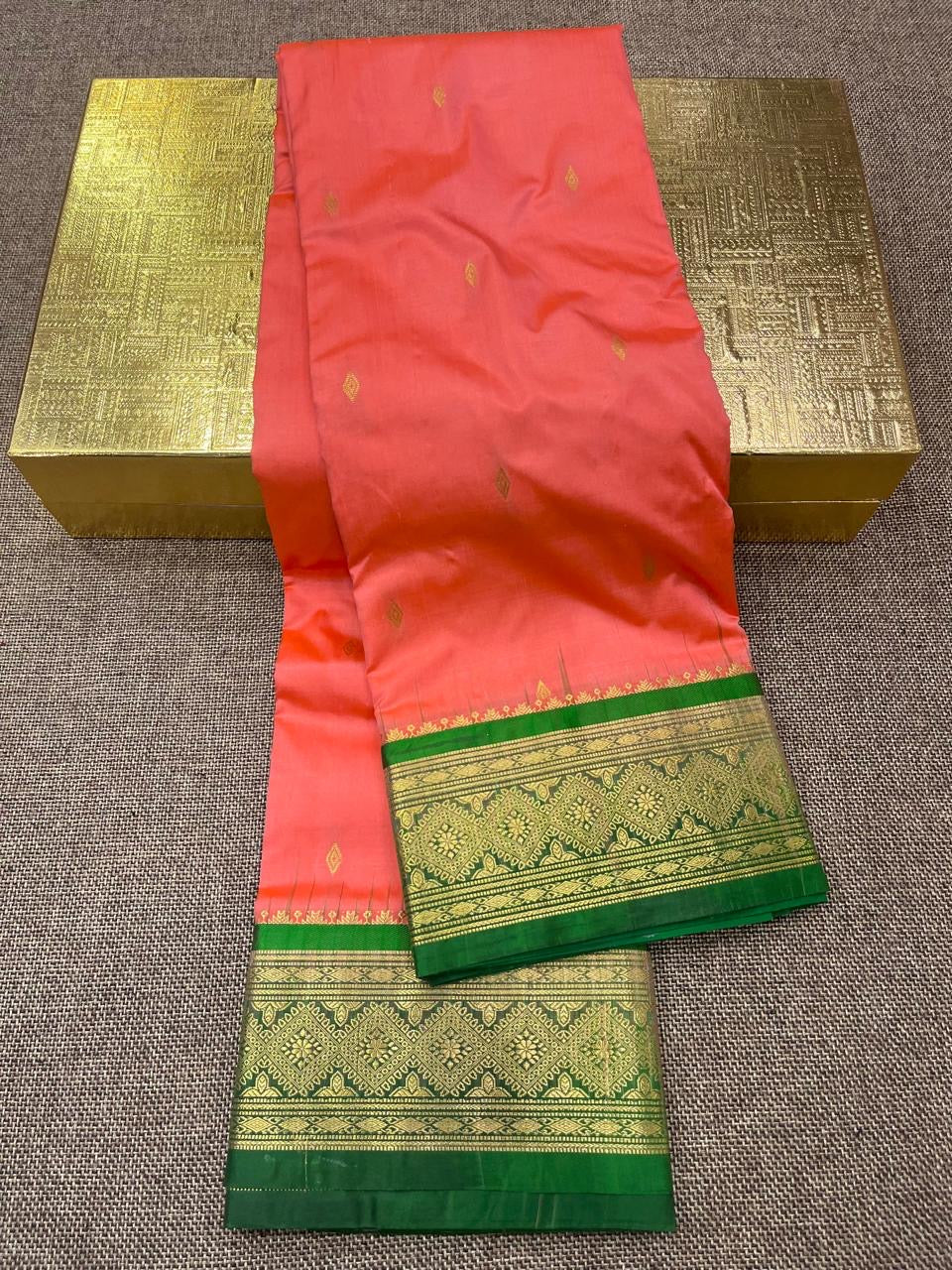 PSKM69 Pure Silk Kanjivaram Paithani