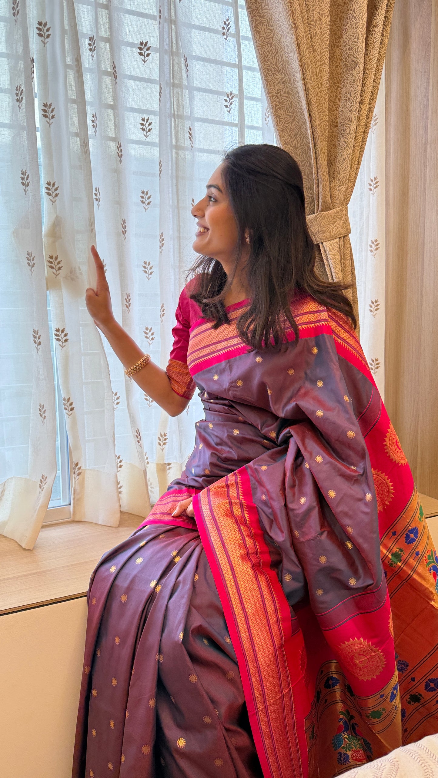 MAHARANI01 BLACK PAITHANI