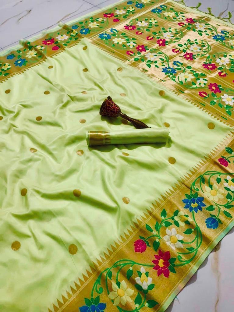 Brocade Border Paithani