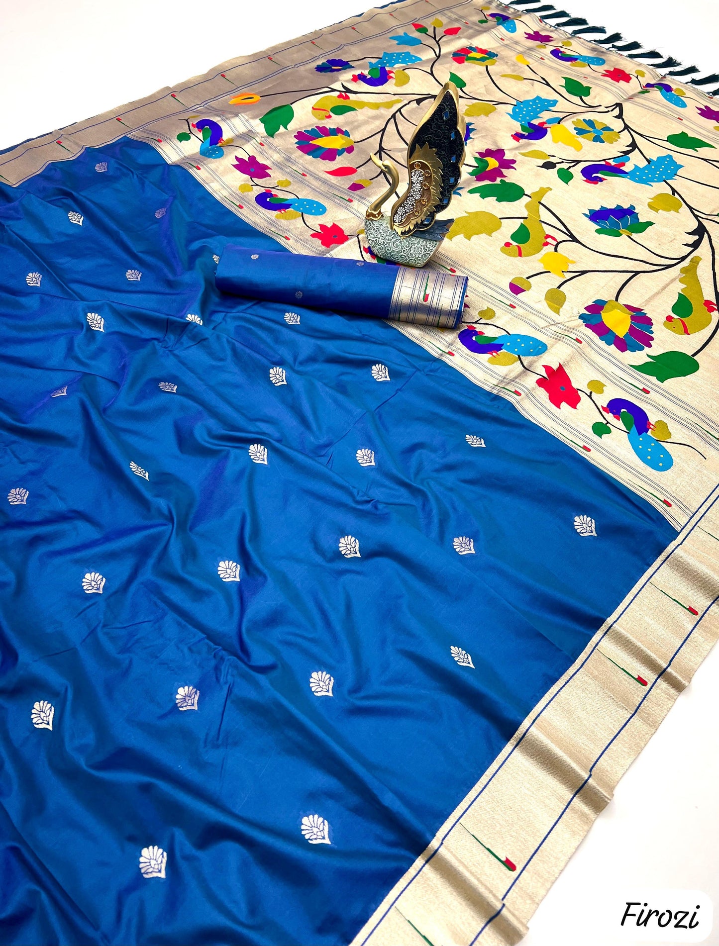 Fancy Muniya Paithani