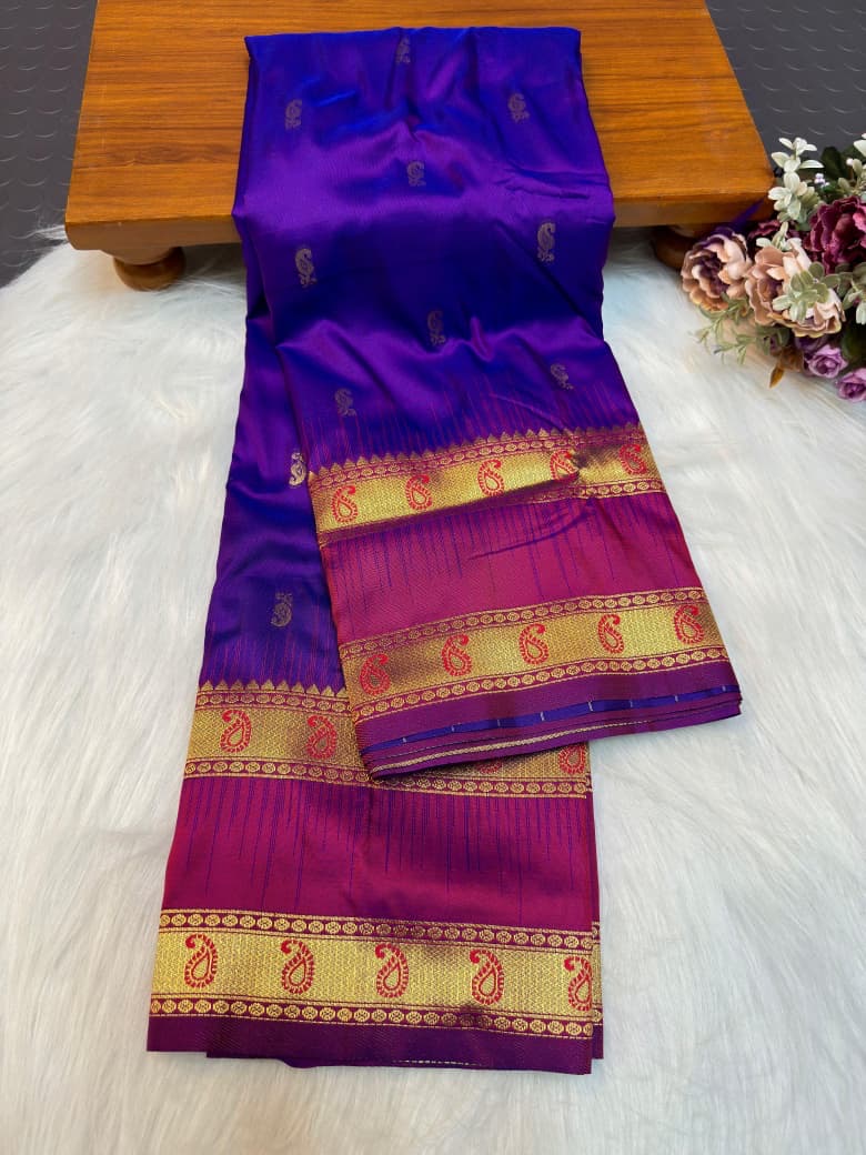 Mugdha Gadwal Border Paithani