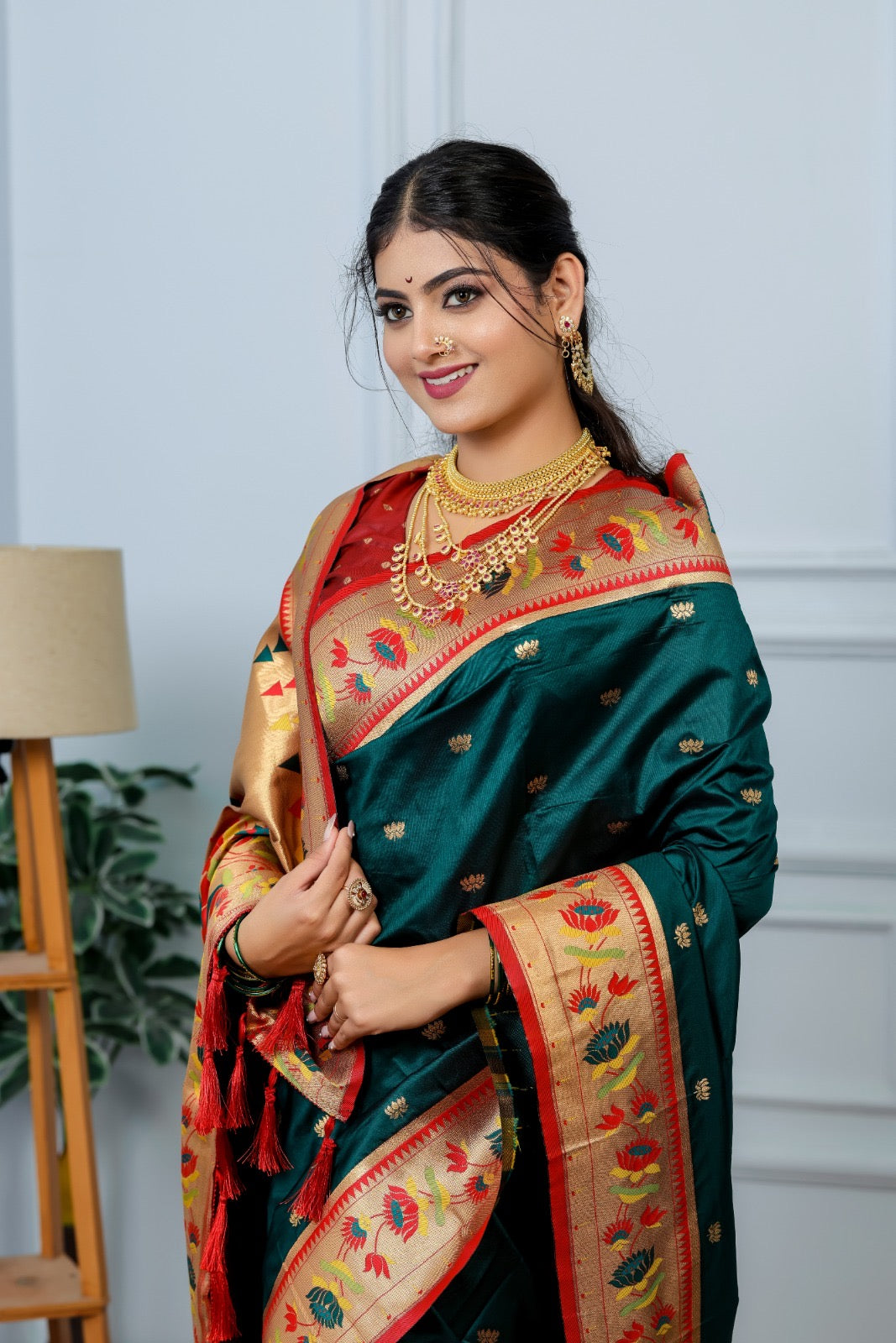 LOTUS20 LOTUS PAITHANI