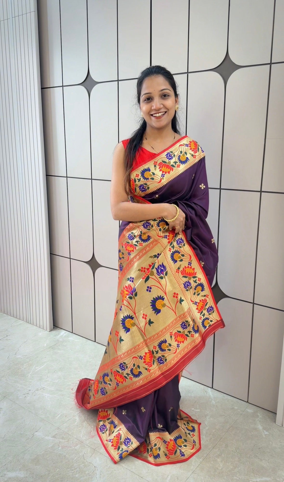 LT001- Lotus Paithani