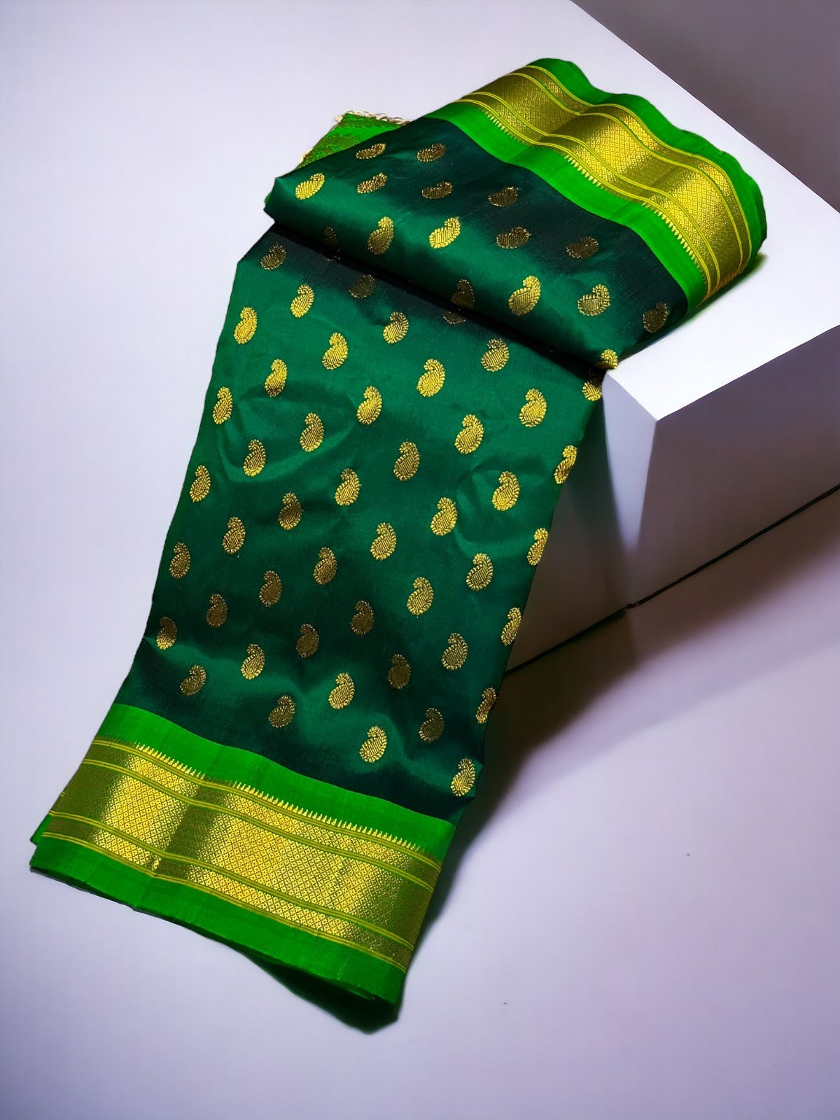 Pure Silk Handllom Kalanjali Paithani